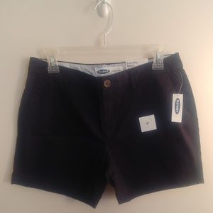 Black Old Navy 5'' Midi-Shorts